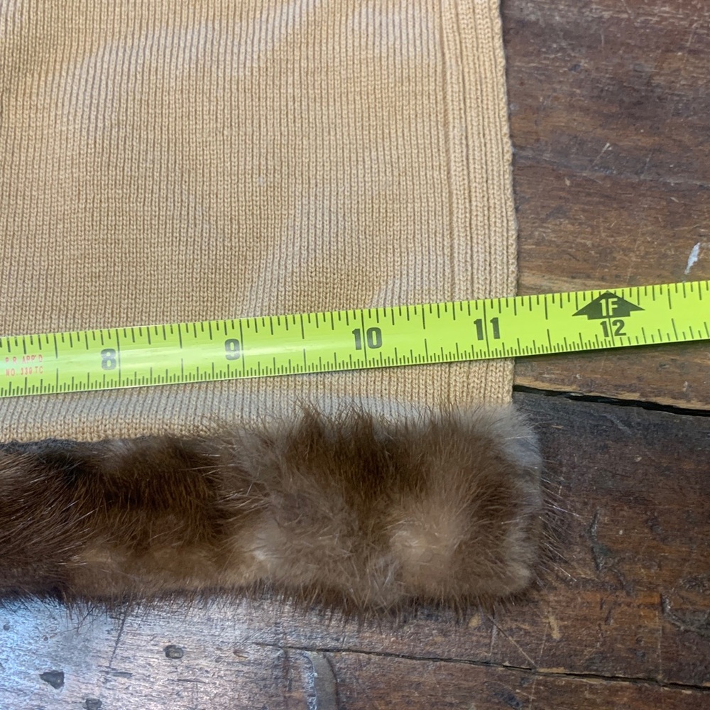 LANVIN PARIS LUXURY CHIC VINTAGE CAMEL KNIT SCARF WITH MINK TRIM - Picture 9 of 12